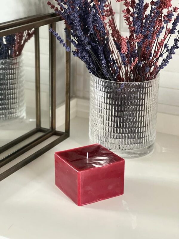Kare Bordo Mum